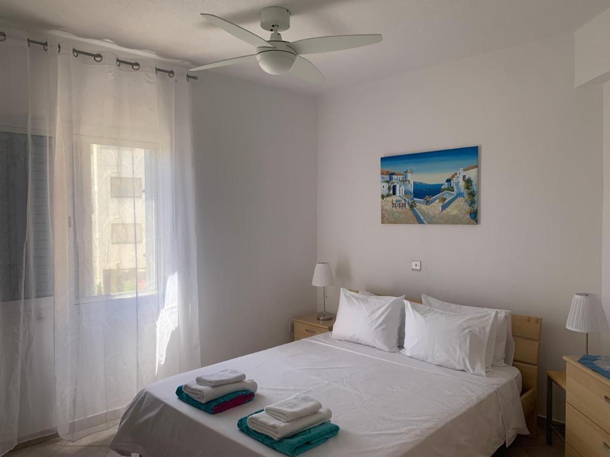 Kings Palace - Stylish, Modern 2 Bed With Sea Views بافوس المظهر الخارجي الصورة
