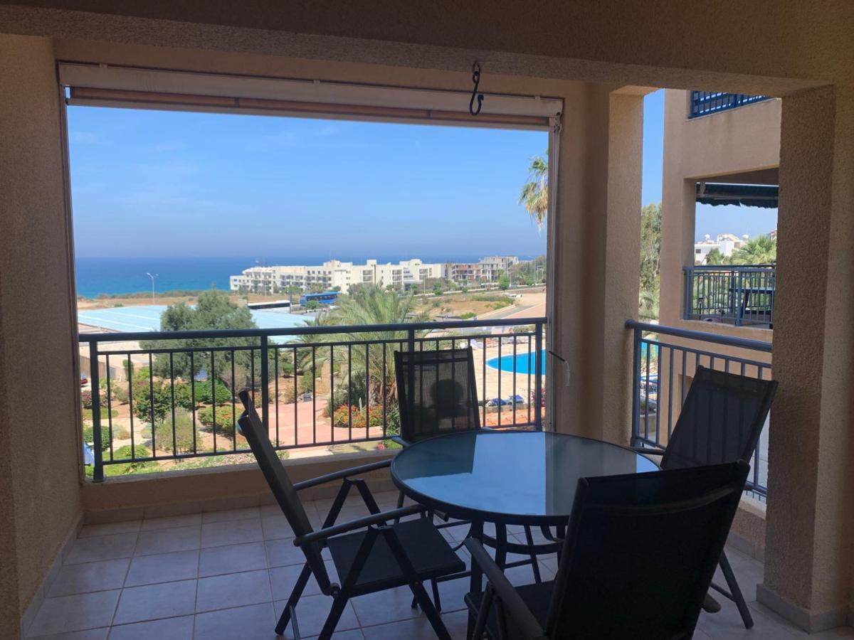 Kings Palace - Stylish, Modern 2 Bed With Sea Views بافوس المظهر الخارجي الصورة