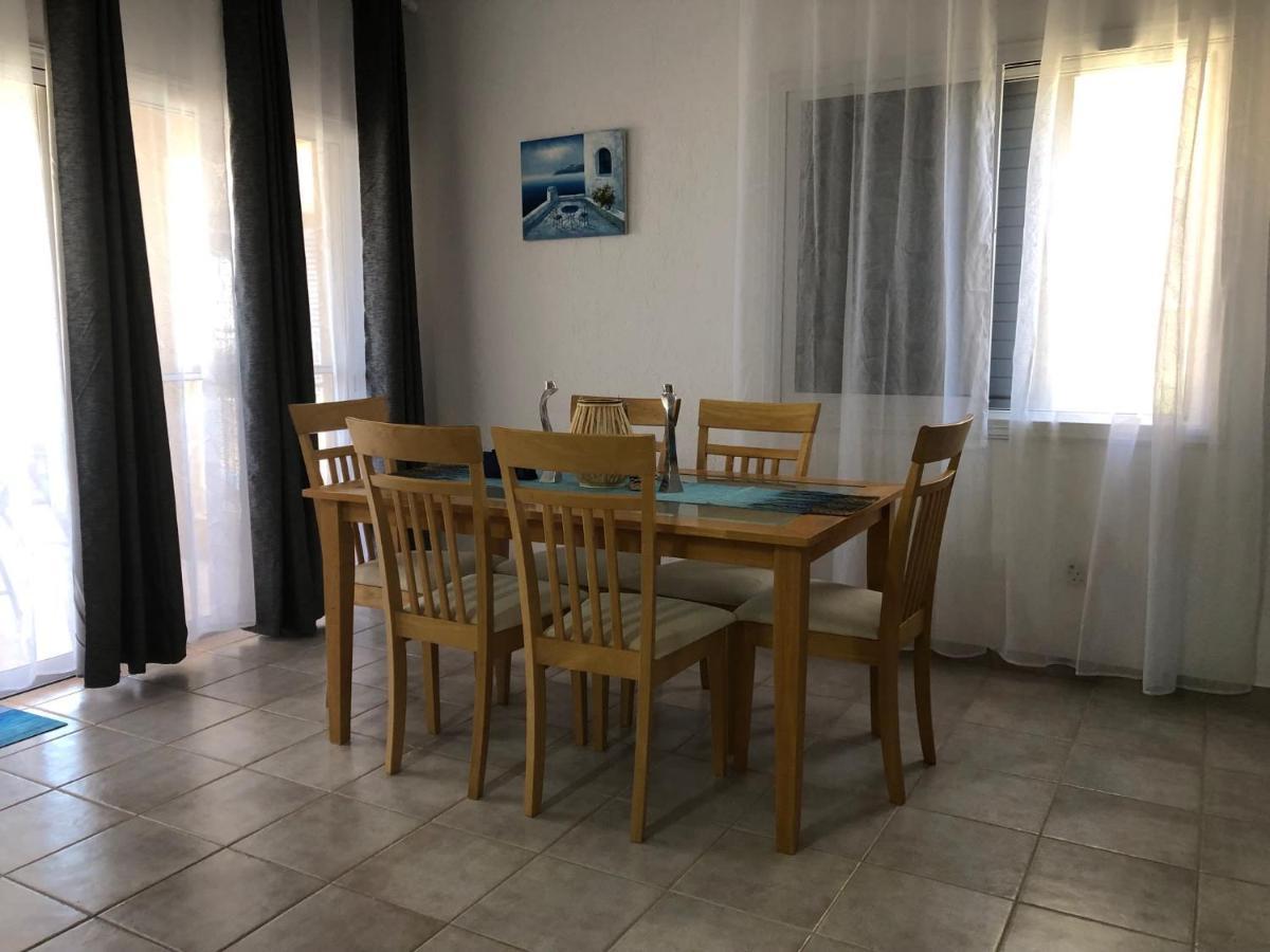 Kings Palace - Stylish, Modern 2 Bed With Sea Views بافوس المظهر الخارجي الصورة